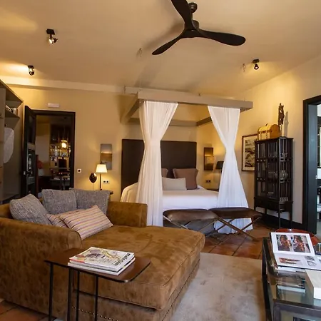 5 Lanzarote Bed & Breakfast