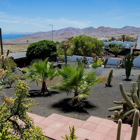 לינה וארוחת בוקר 5 Lanzarote Mácher