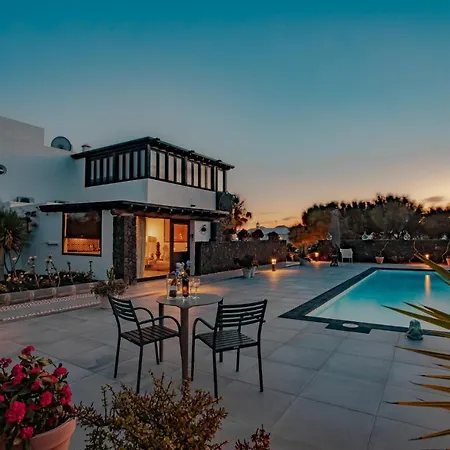 5 Lanzarote Bed & Breakfast Macher
