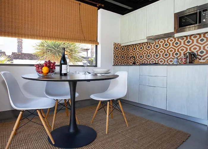 Alojamento de Acomodação e Pequeno-almoço 5 Lanzarote 4*