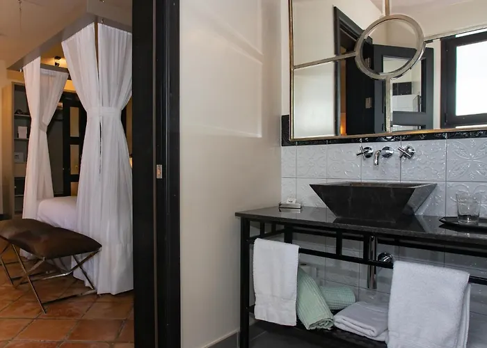 Alojamento de Acomodação e Pequeno-almoço 5 Lanzarote 4*