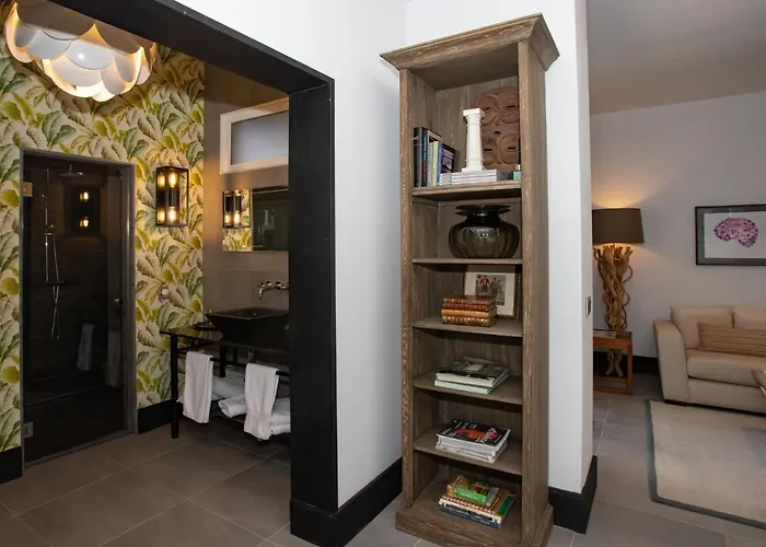 5 Lanzarote Bed & Breakfast